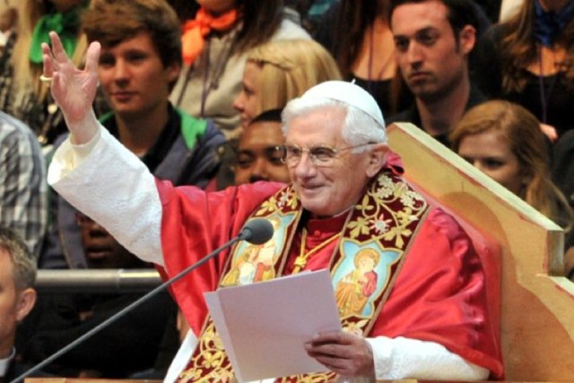 pope-benedicthp